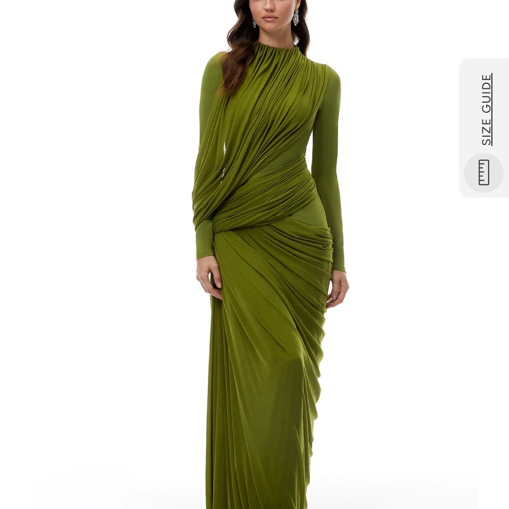 Elegant Green Evening Gown
